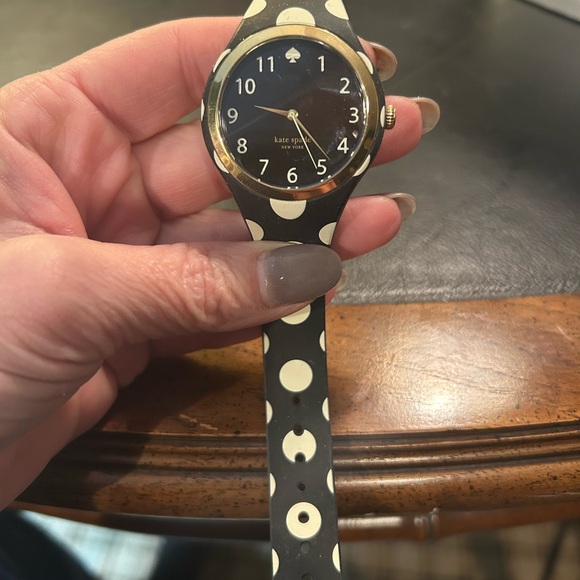 Kate Spade Watch - Picture 3 of 3